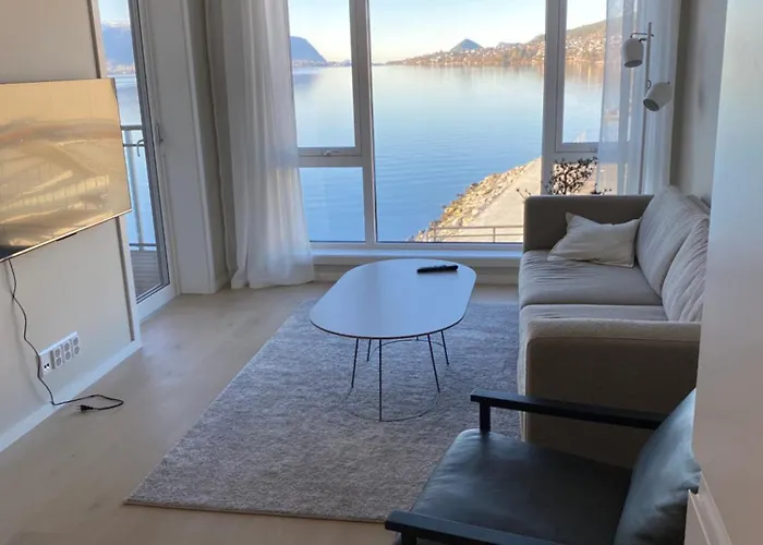 Ny I Med Fantastisk Utsikt